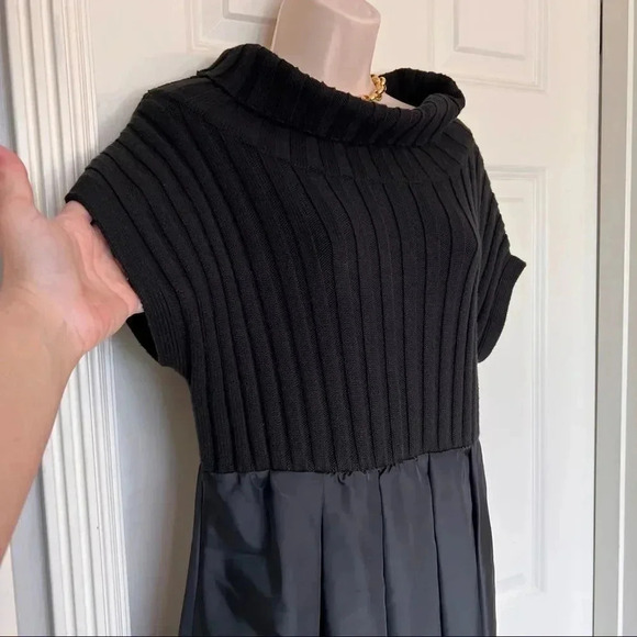 Chelsea & Theodore black ribbed turtleneck fit and flair dress size medium - Picture 5 of 14